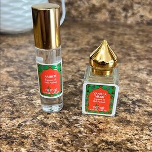 Amber and Vanilla Musk Fragrance Oil Set - Gold and Clear